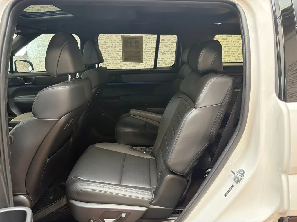 Used 2026 Serenity White Hyundai Calligraphy image 14