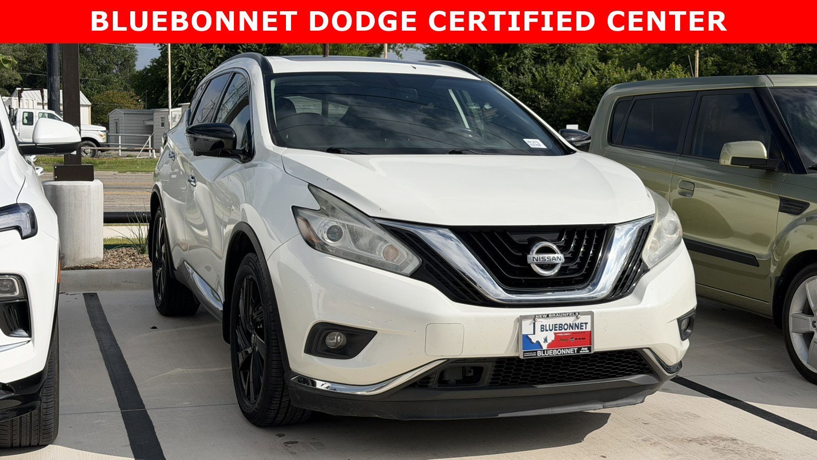 Certified Used 2017 Pearl White Nissan Platinum image 3