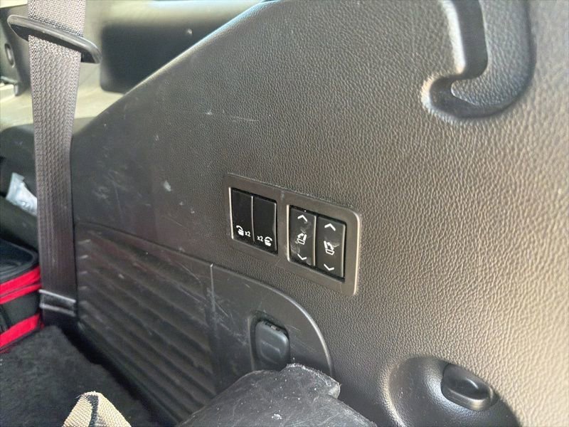 Used 2016 BLACK Chevrolet LTZ image 7