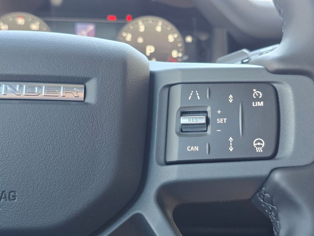 New 2026 Fuji White LAND ROVER X-Dynamic SE image 20