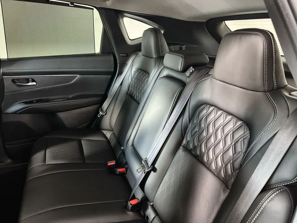 New 2026 Super Black Nissan Platinum image 25
