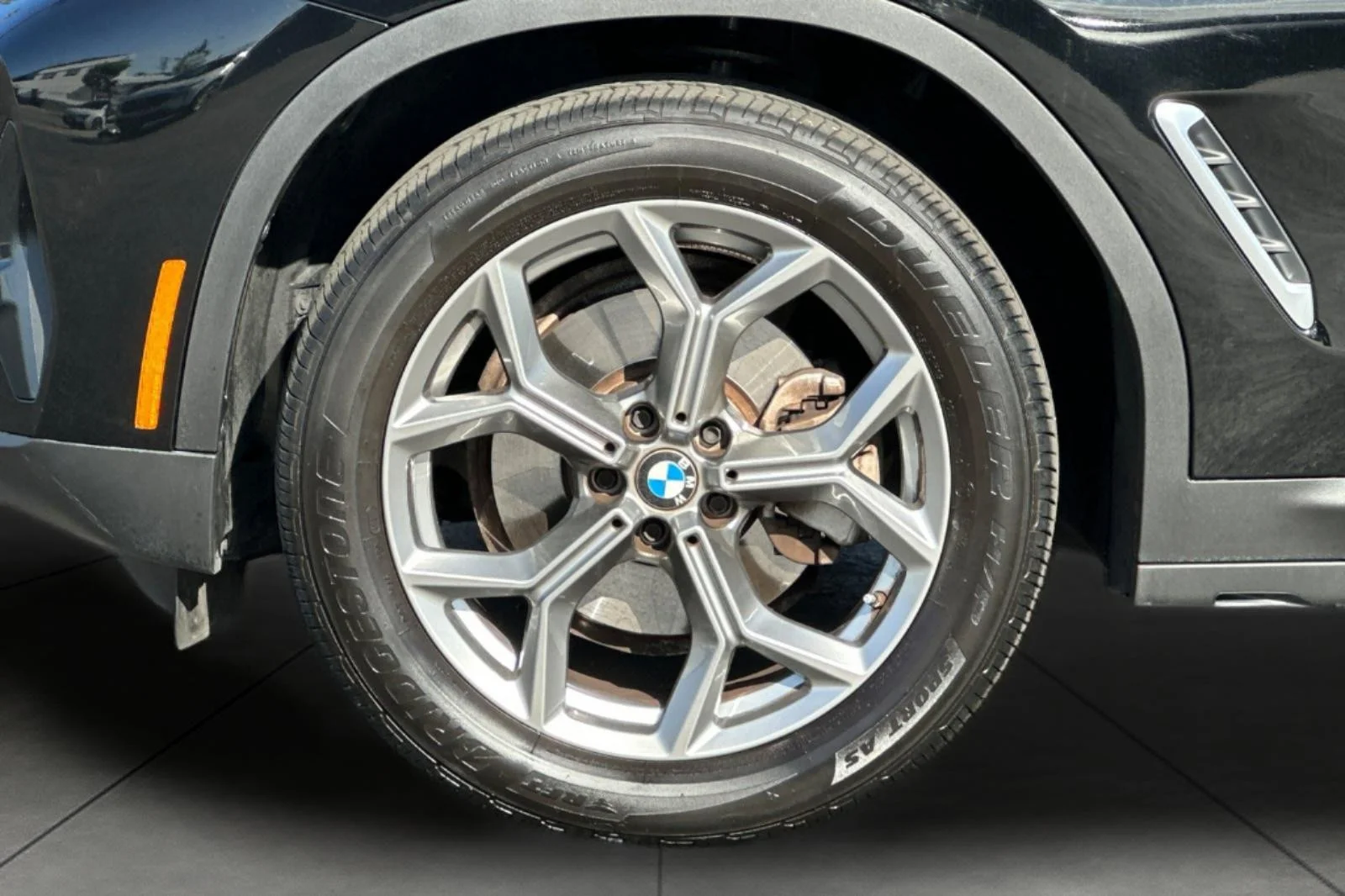 Used 2023 Jet Black BMW sDrive30i image 26