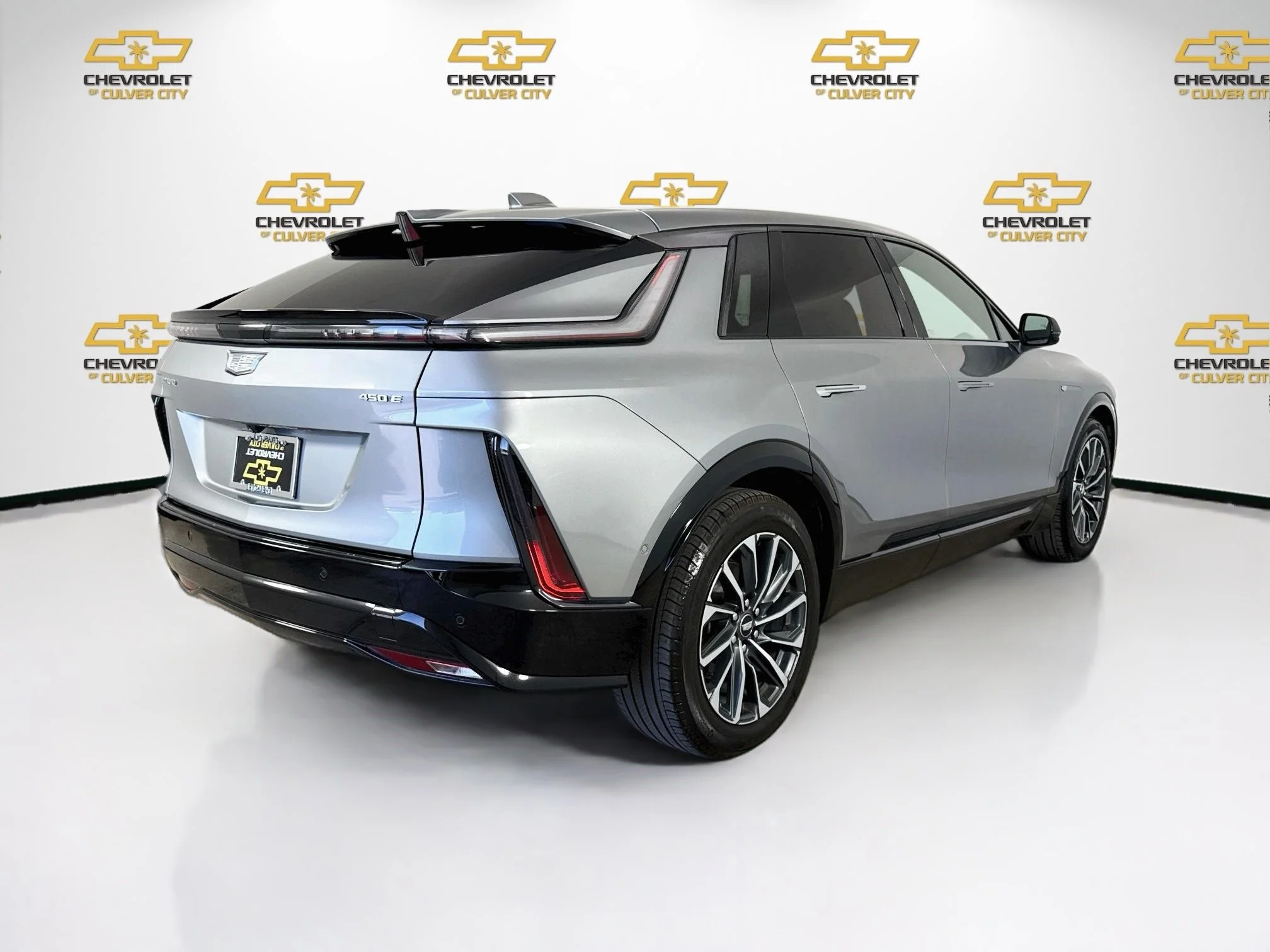 Used 2024 Argent Silver Metallic Cadillac Sport 2 image 8