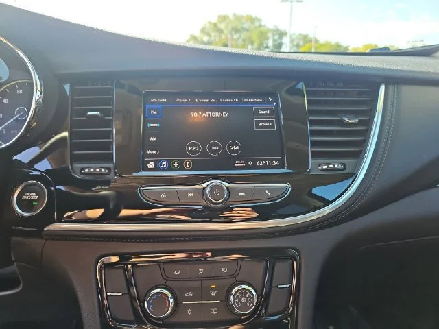 Used 2022 Includes (MDP) Anthracite lower exterior accent color, Paint code W598F.) Buick Preferred image 19
