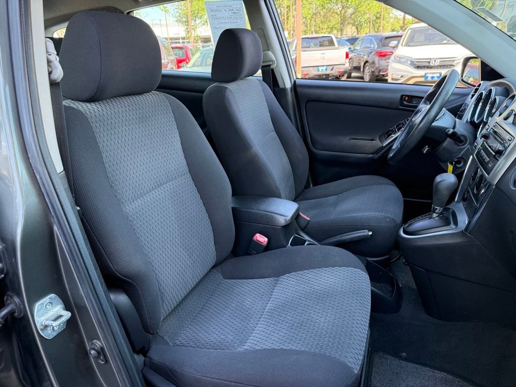 Used 2008 Phantom Gray Pearl Toyota Base image 17