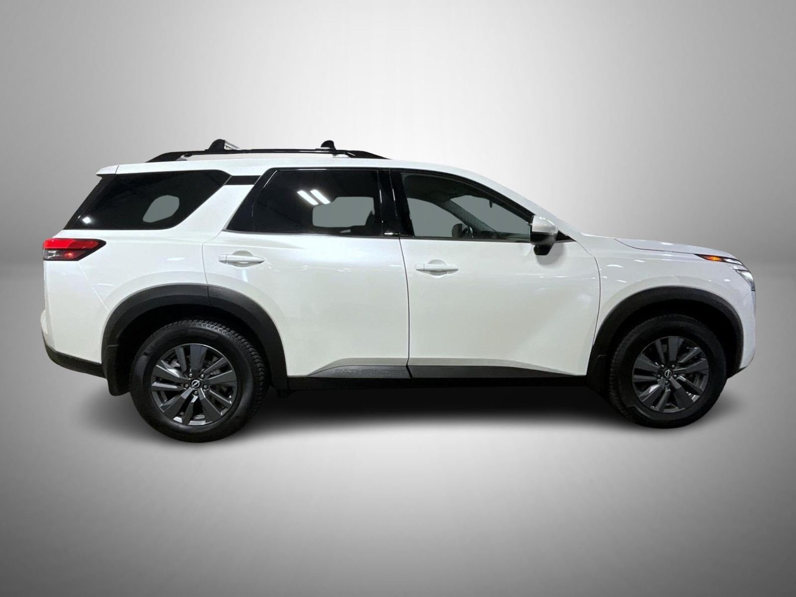 Used 2024 White Nissan SV image 4