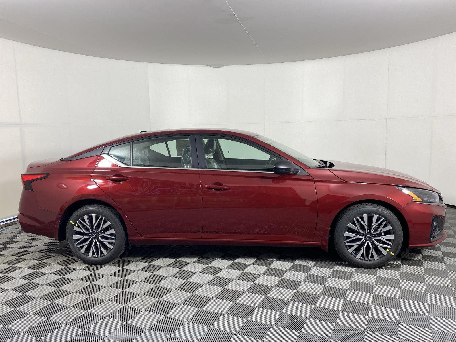 New 2026 Scarlet Ember Tintcoat Nissan SV image 20
