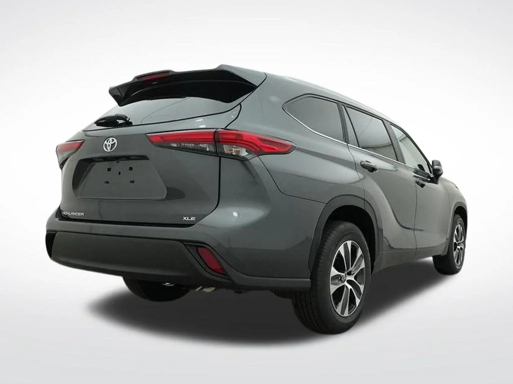 Used 2023 Gray Toyota XLE image 28