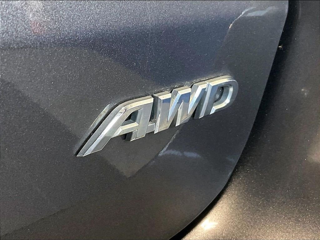 Used 2019 Gray Toyota LE image 29