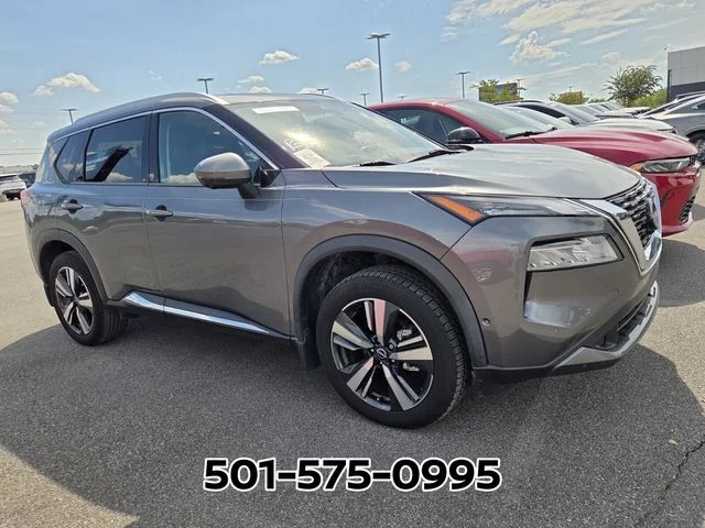 Used 2023 Gray Nissan SL image 6