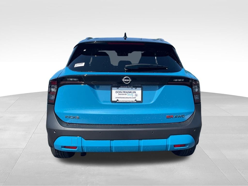 New 2026 White Nissan SR image 4