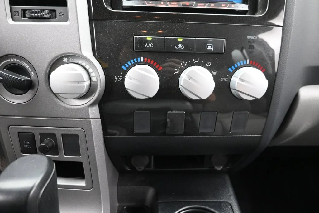 Used 2012 Black Toyota Grade image 20