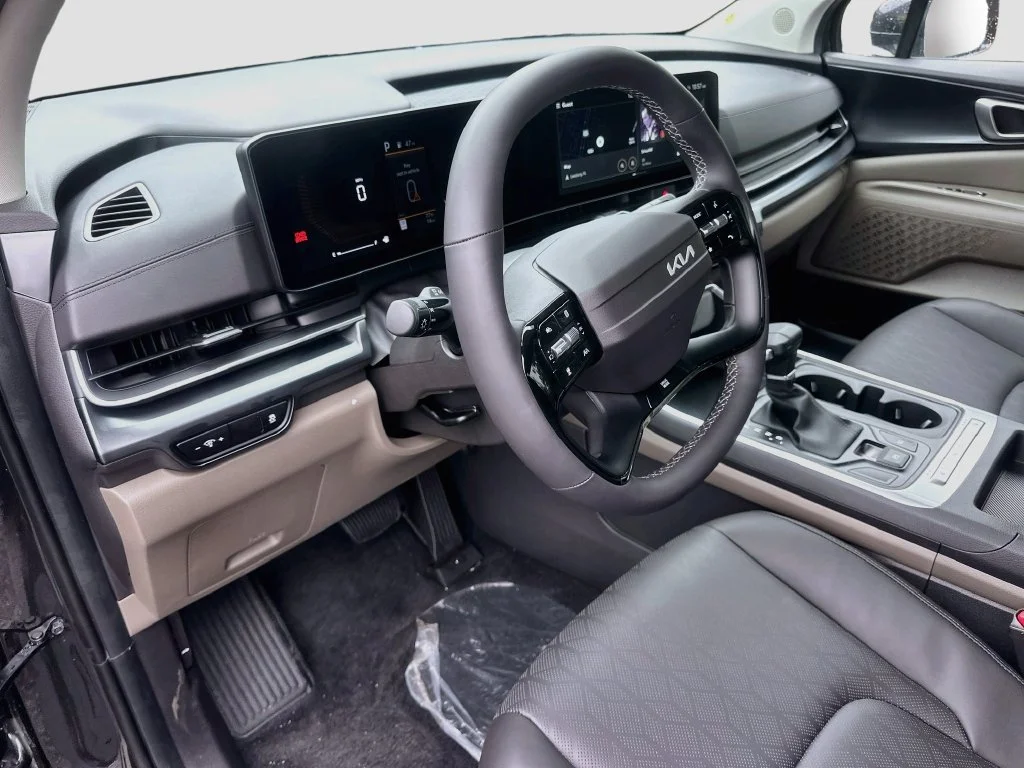 New 2027 Panthera Metal Kia LXS image 9