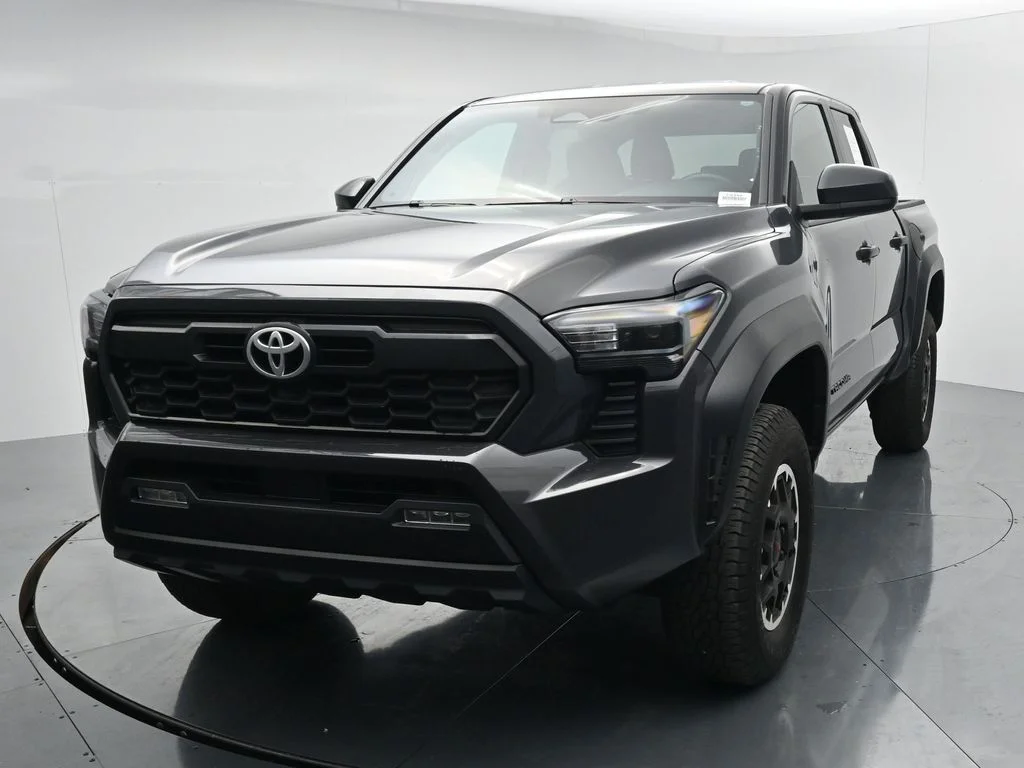 Used 2024  Toyota TRD Off-Road image 3