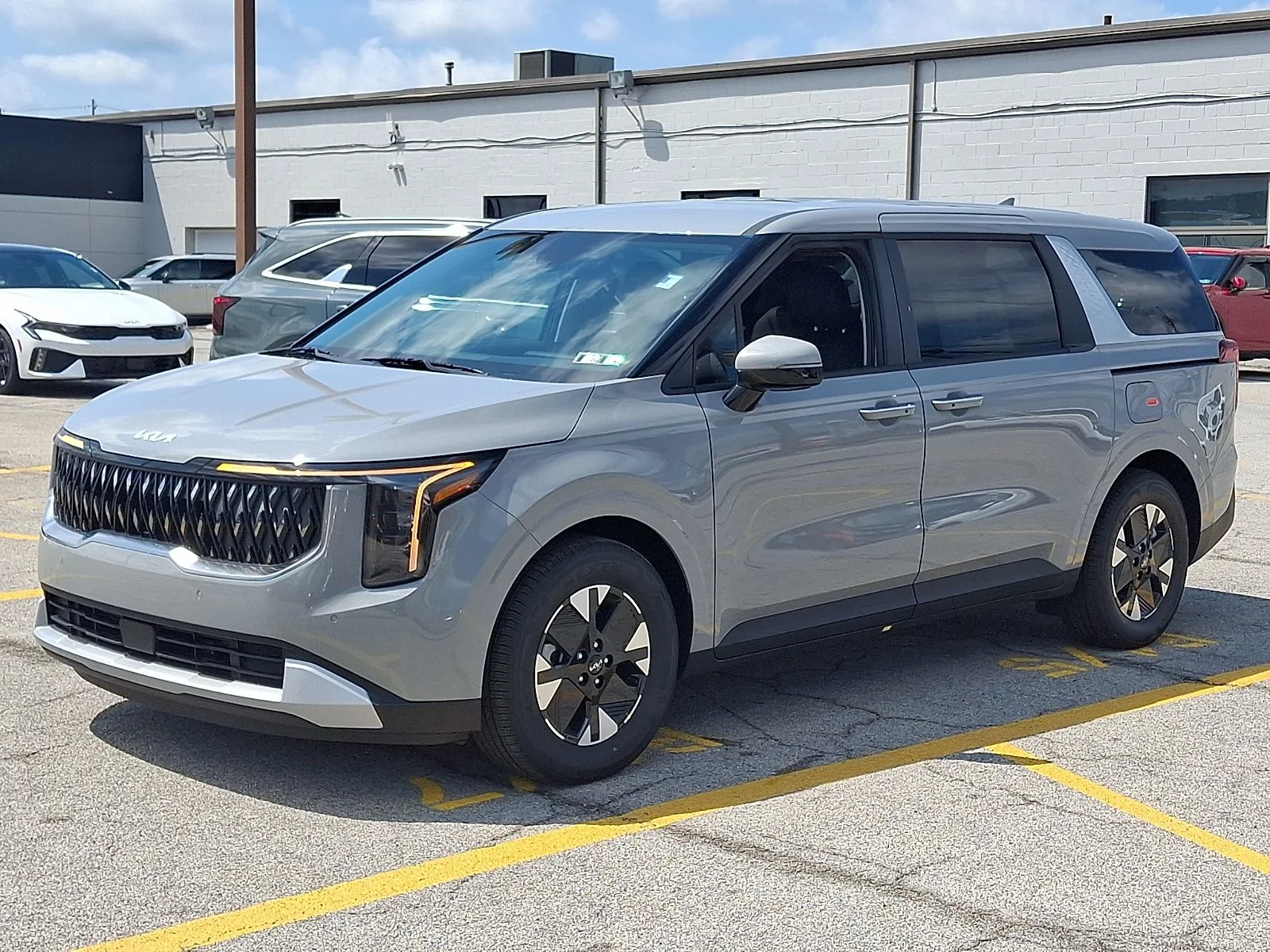 New 2027 Silver Kia LXS image 7
