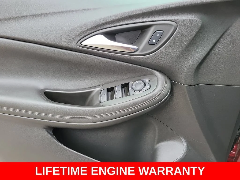 Used 2023 Cinnabar Metallic Buick Preferred image 18