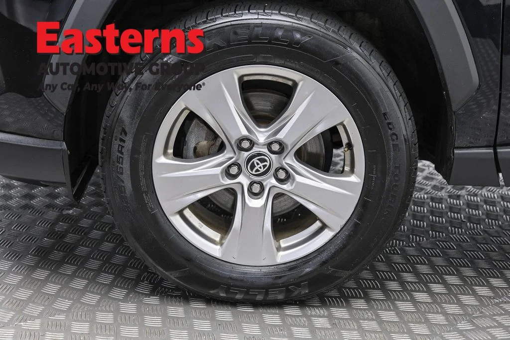 Used 2023 Black Toyota XLE image 31