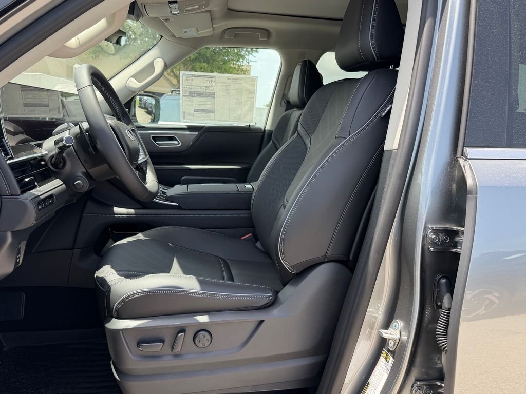 New 2027 DYNAMIC METAL INFINITI Luxe 4WD image 12