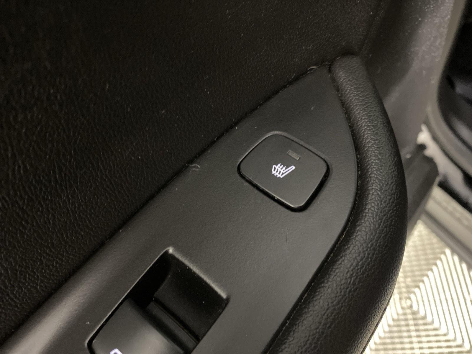 Used 2021 Black Chevrolet RS image 29