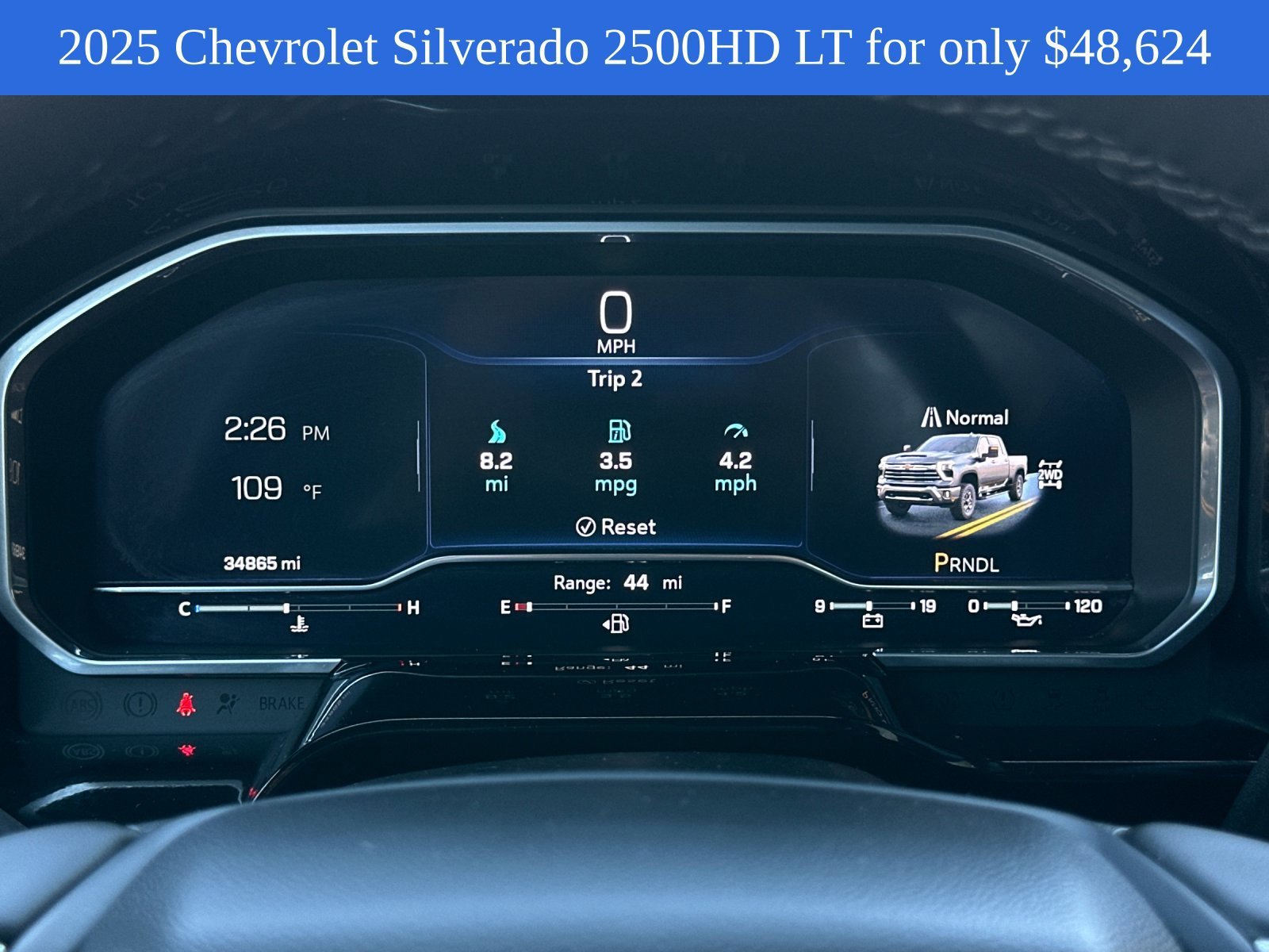 Used 2025 Summit White Chevrolet LT image 25