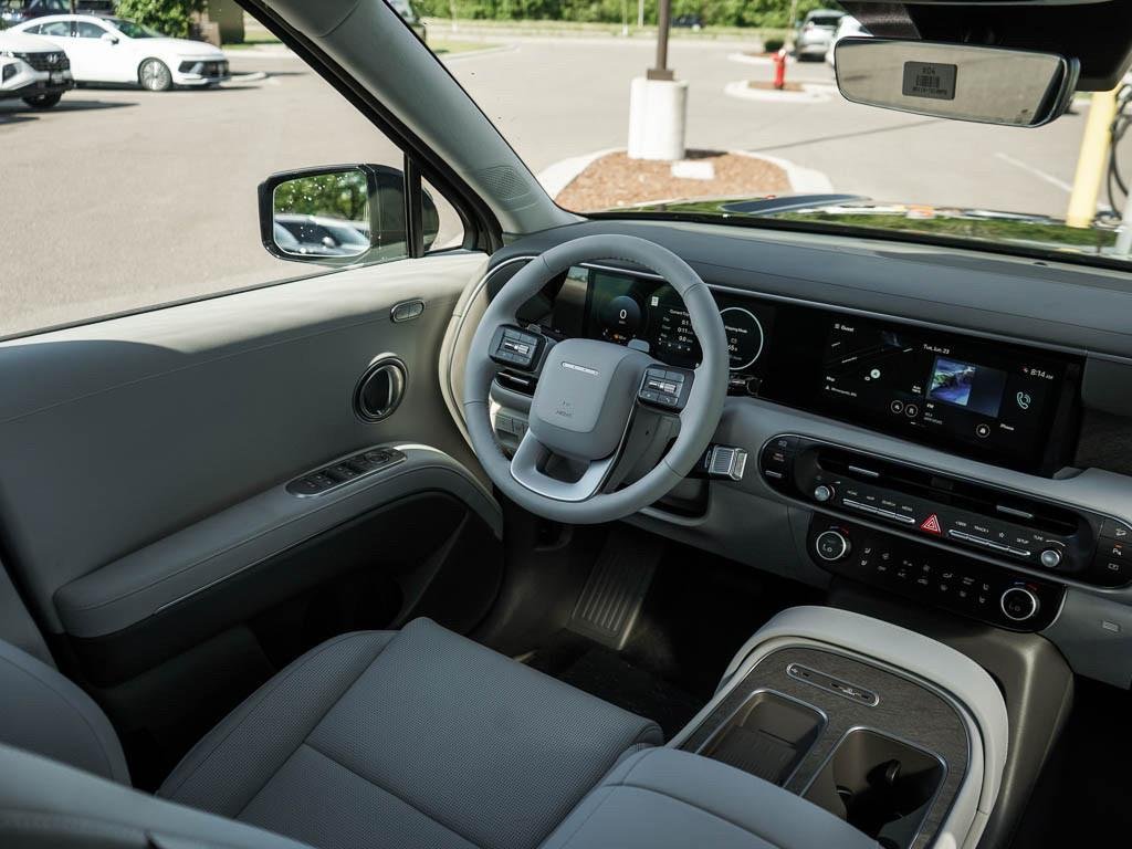 New 2026 Abyss Black Pearl Hyundai SEL Premium 7P AWD image 42