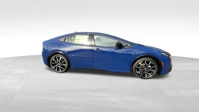 2026 Toyota Prius Plug-in Hybrid XSE Premium - Photo 8