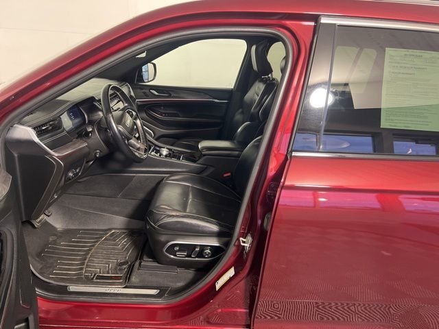Used 2023 Red Jeep Overland image 18