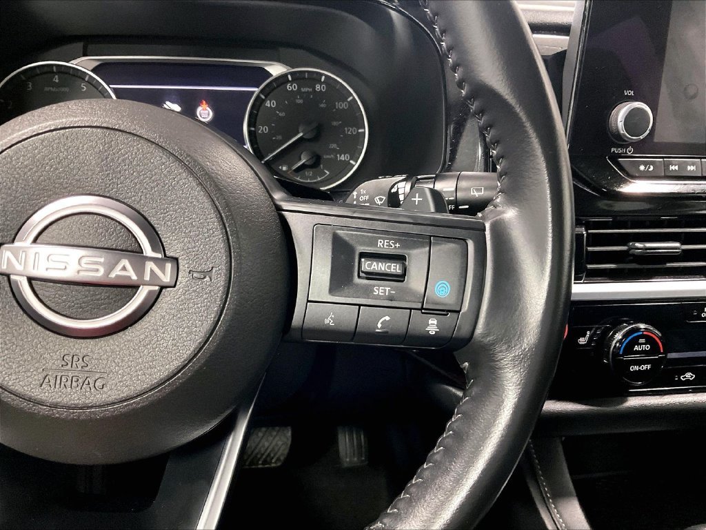Used 2025 Gray Nissan SV image 23