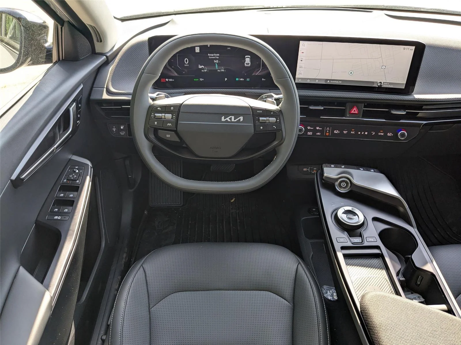 2025 Kia EV6 Wind - Photo 30