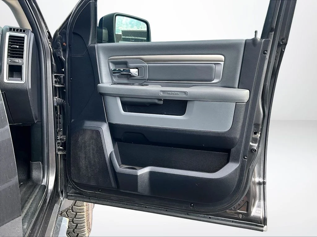 Used 2018 Gray Ram Big Horn image 25