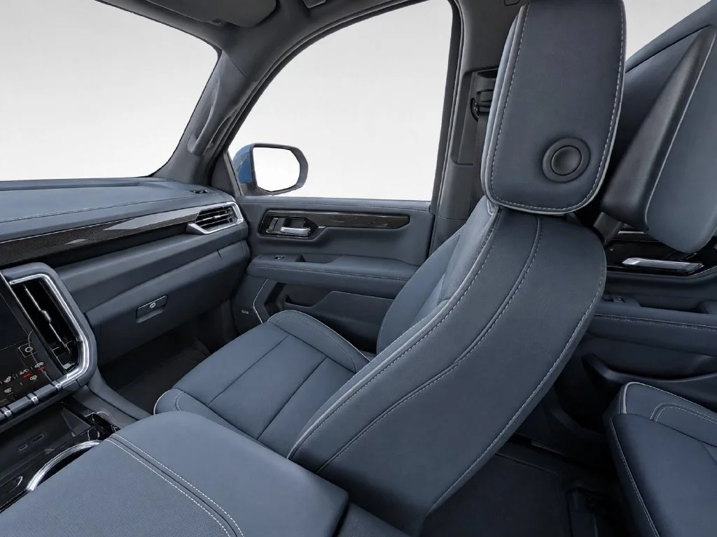 New 2026 Blue GMC Elevation image 30