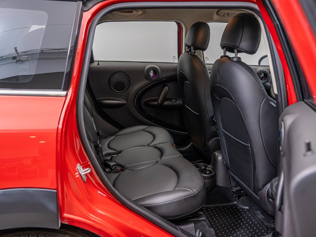 Used 2015 Blazing Red MINI  image 42