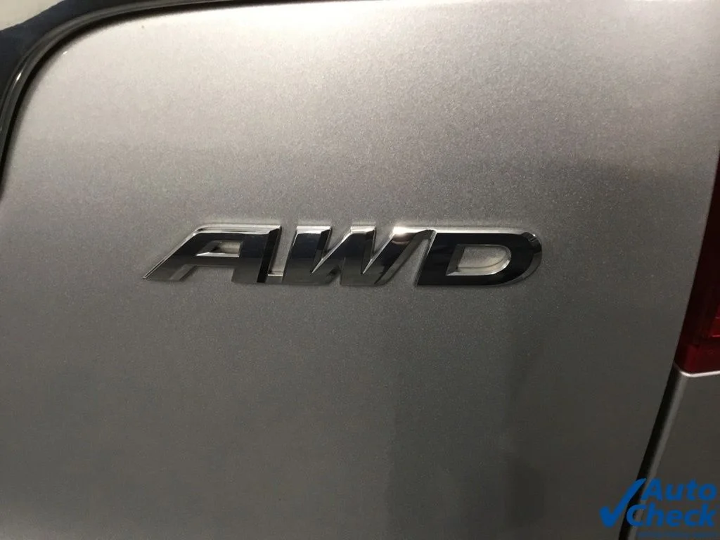 Used 2016 Silver Honda EX image 15
