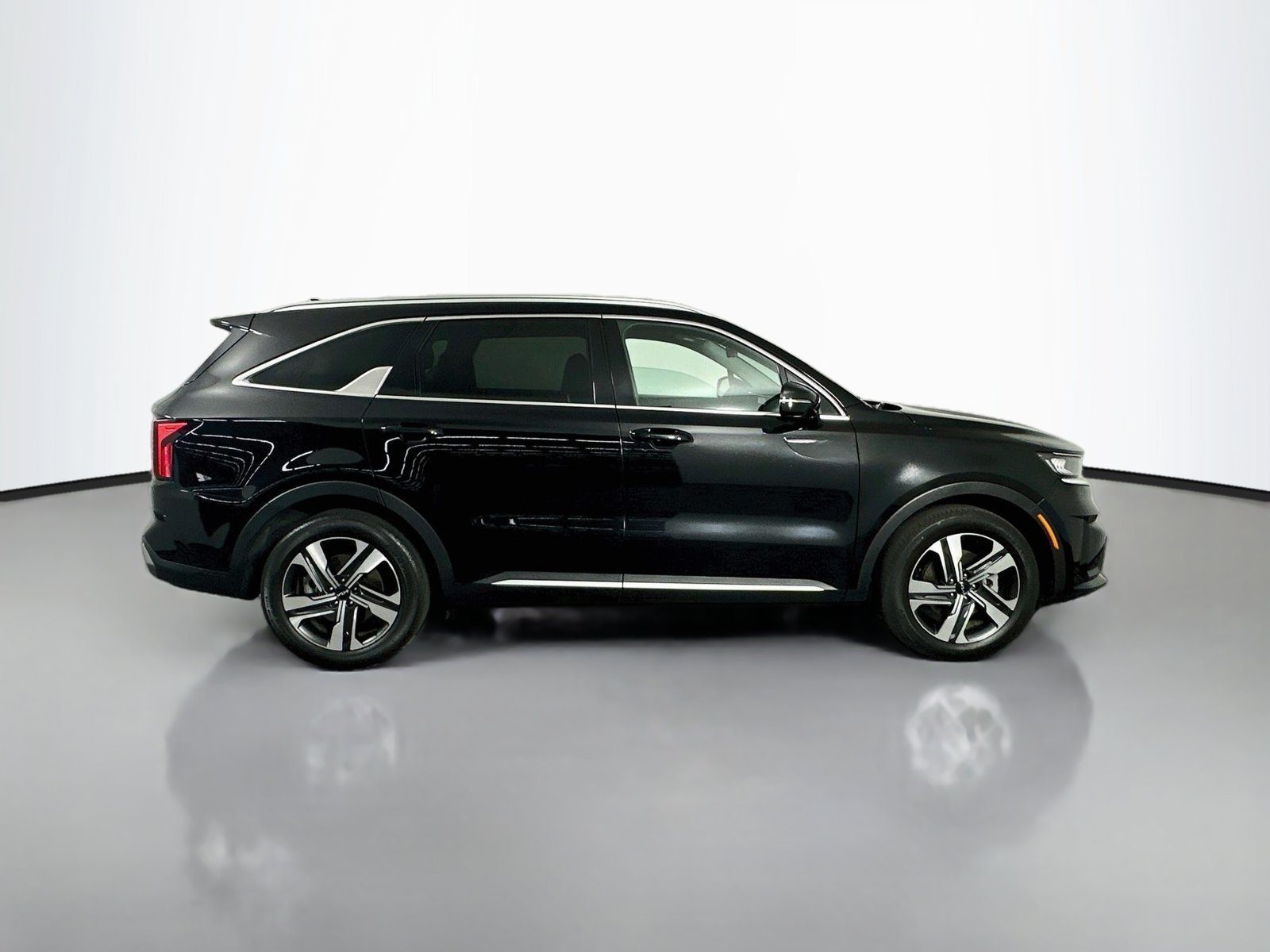 Used 2023 Aurora Black Kia EX image 8