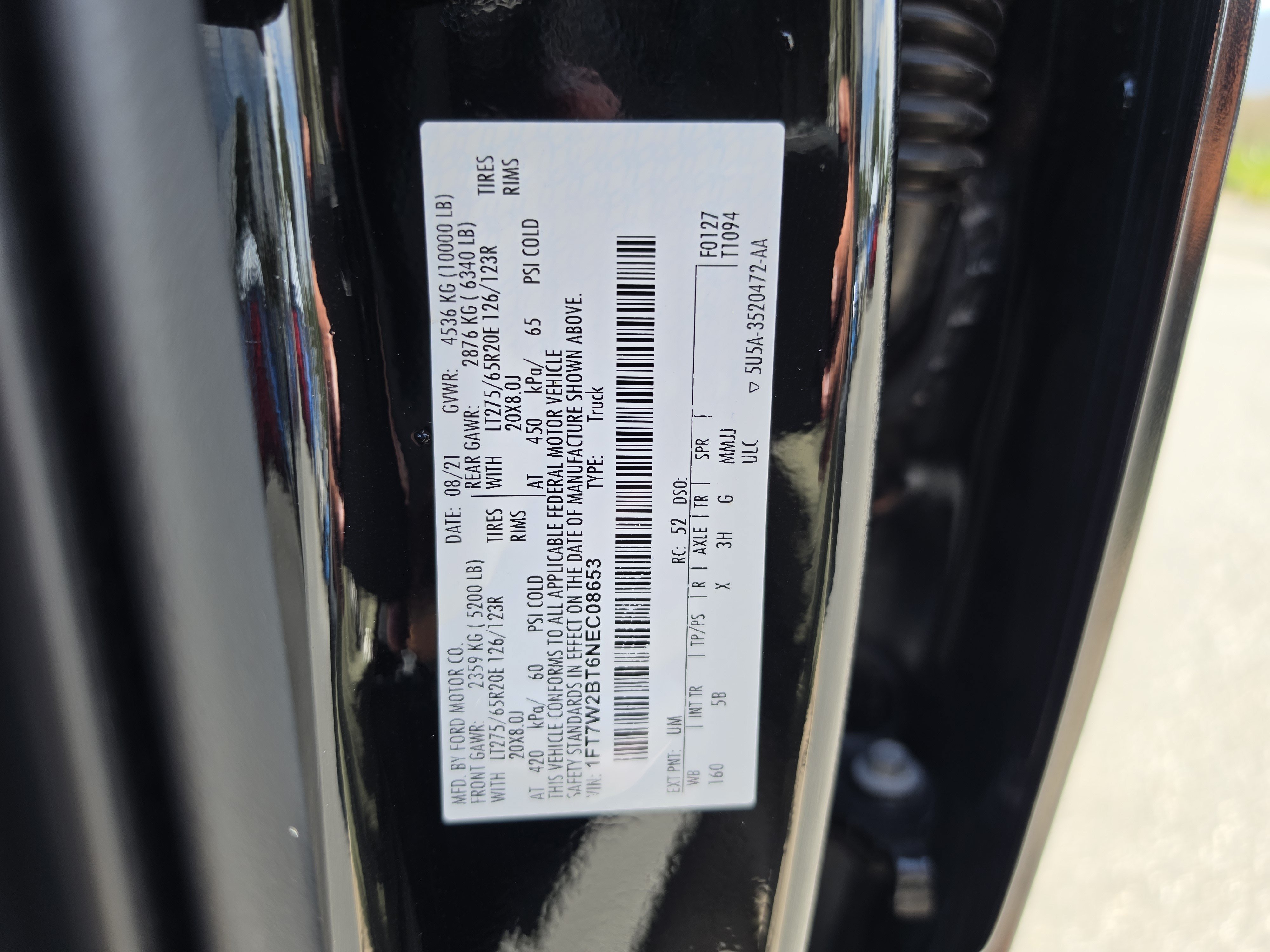 Used 2022 Black Metallic Ford LARIAT image 44