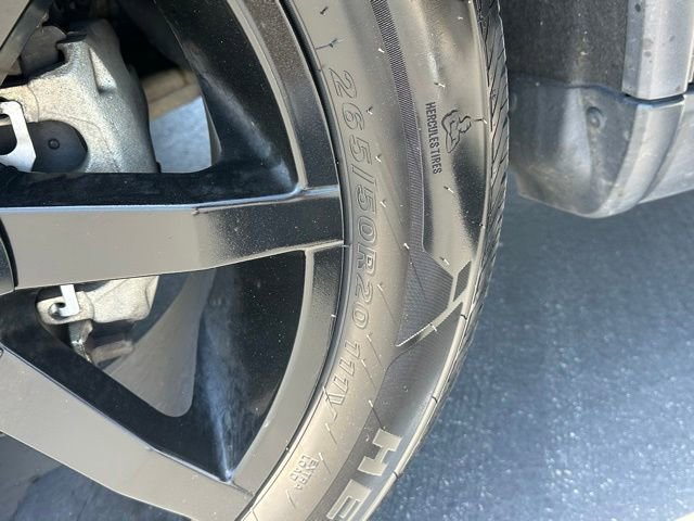 Used 2018 Black Jeep Limited 4x4 image 15