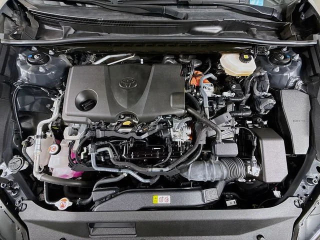 Certified Used 2025  Toyota XSE image 31