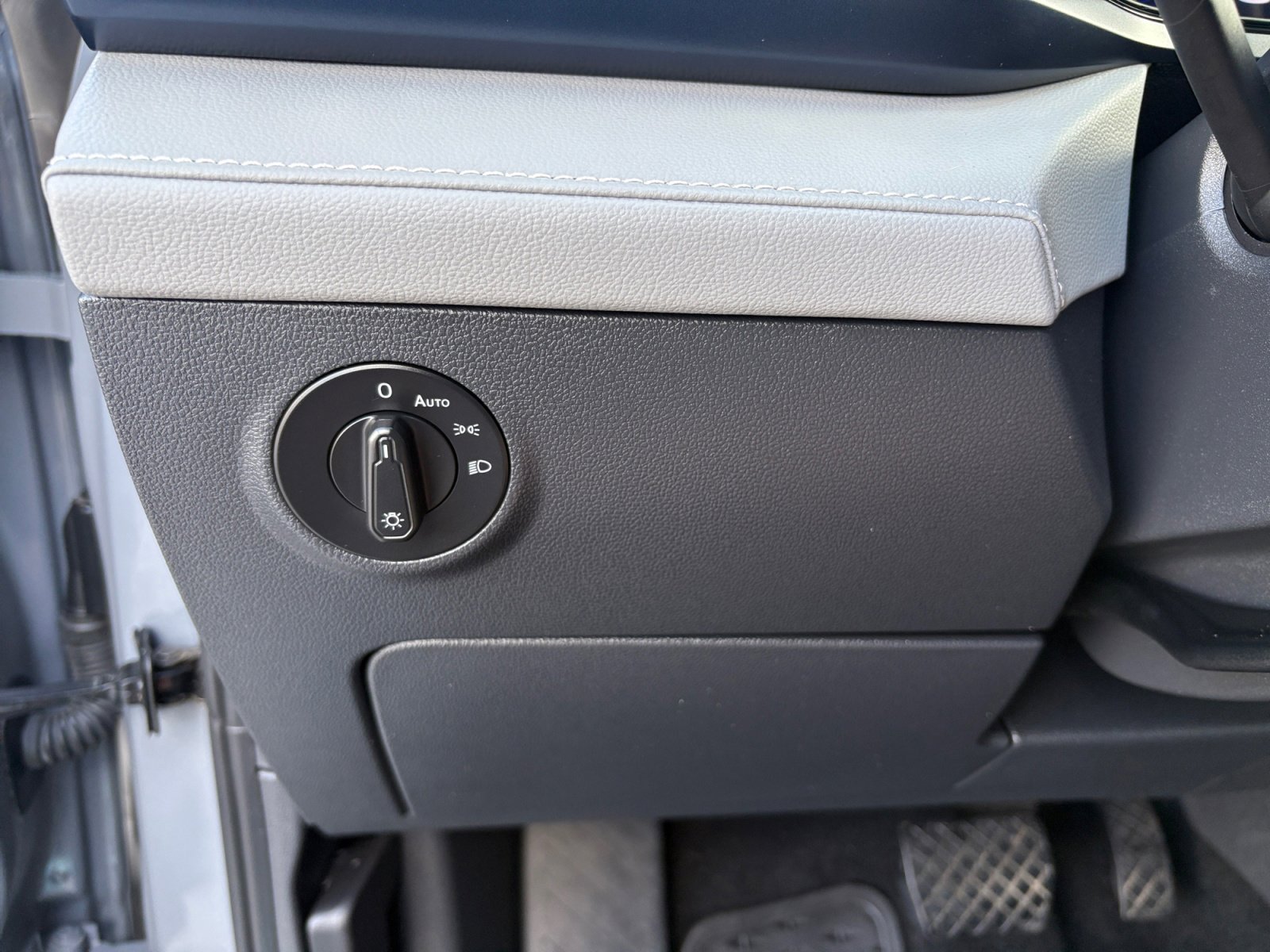 Certified Used 2024 Pure Gray Volkswagen SE image 24
