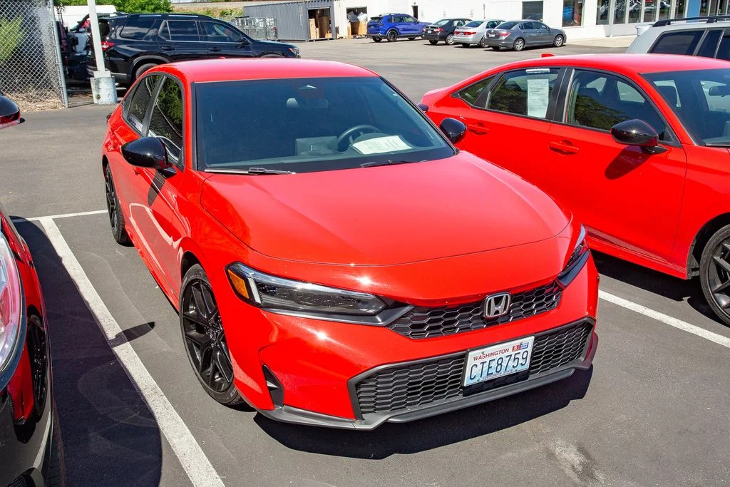 Certified Used 2026 Rallye Red Honda Sport image 3
