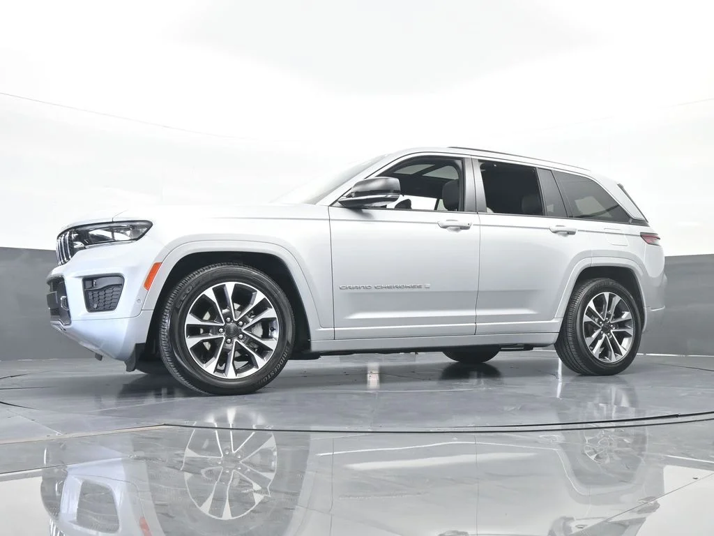2024 Jeep Grand Cherokee Overland - Photo 64
