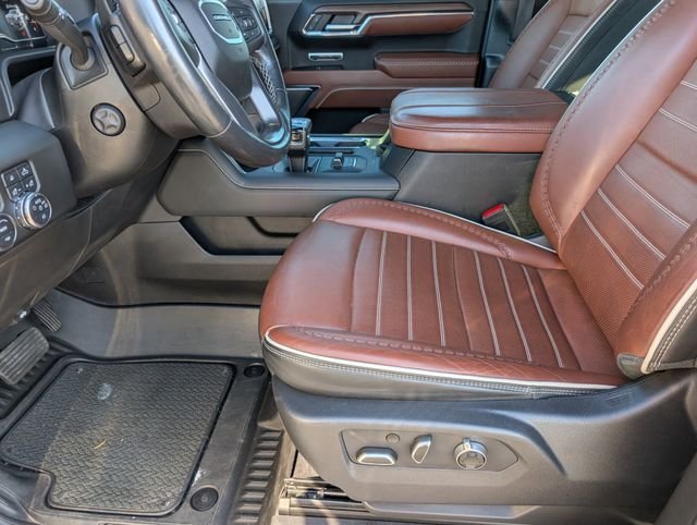 Used 2024 Silver GMC Denali Ultimate image 14