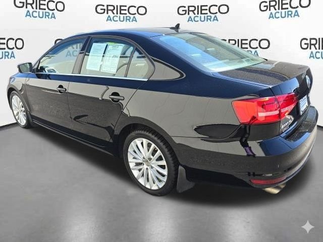 Used 2015 Black Volkswagen 1.8T SE image 5