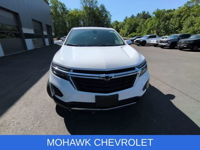 Used 2024 Summit White Chevrolet LT image 7