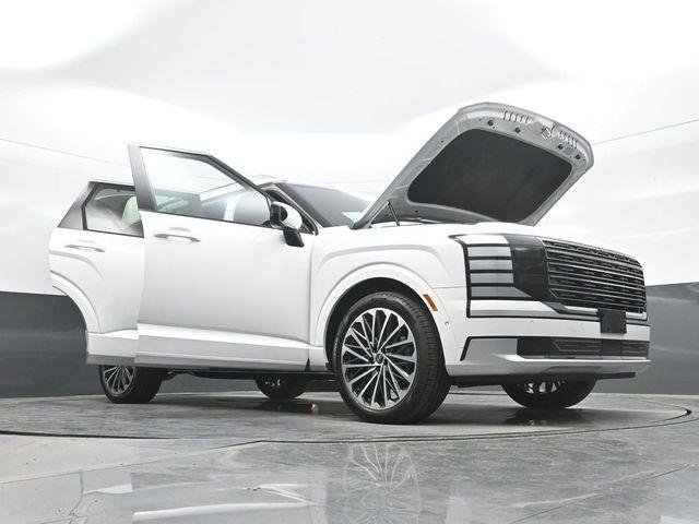 New 2027 White Hyundai Calligraphy AWD image 32