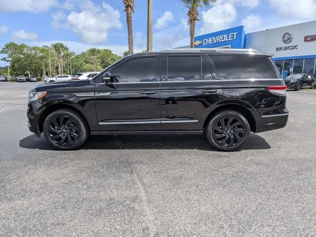 Used 2022 Infinite Black Lincoln Standard image 5