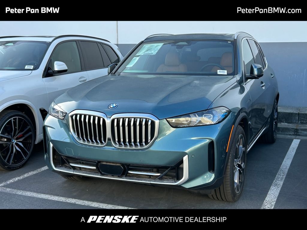 2026 BMW X5 xDrive50e's photo
