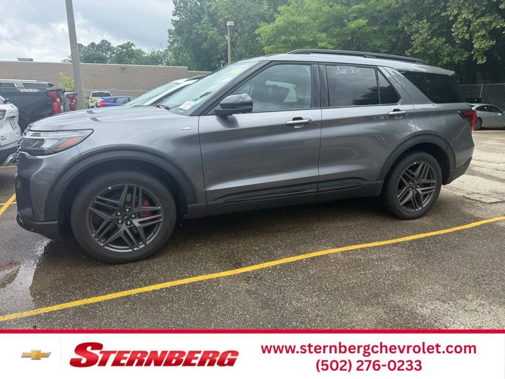 2025 Ford Explorer ST-LINE 4WD (PL535)'s photo