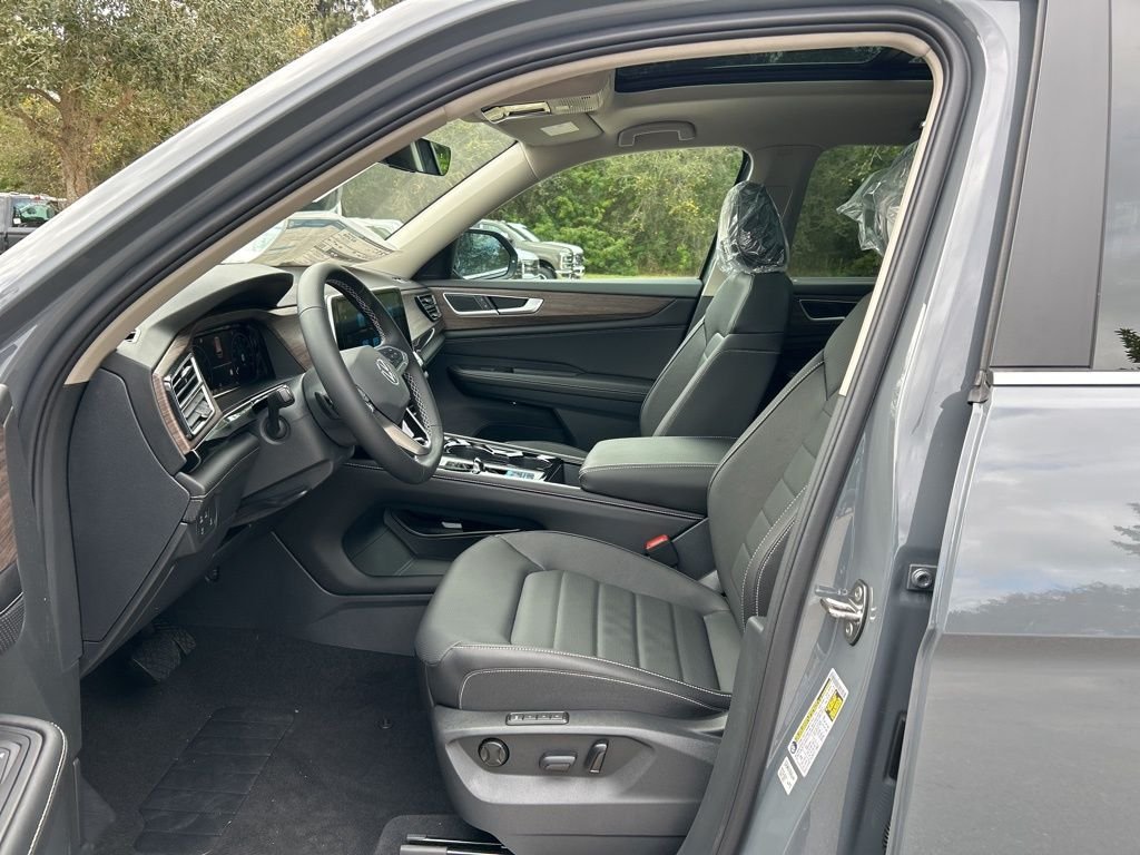 2026 Volkswagen Atlas SEL - Photo 15