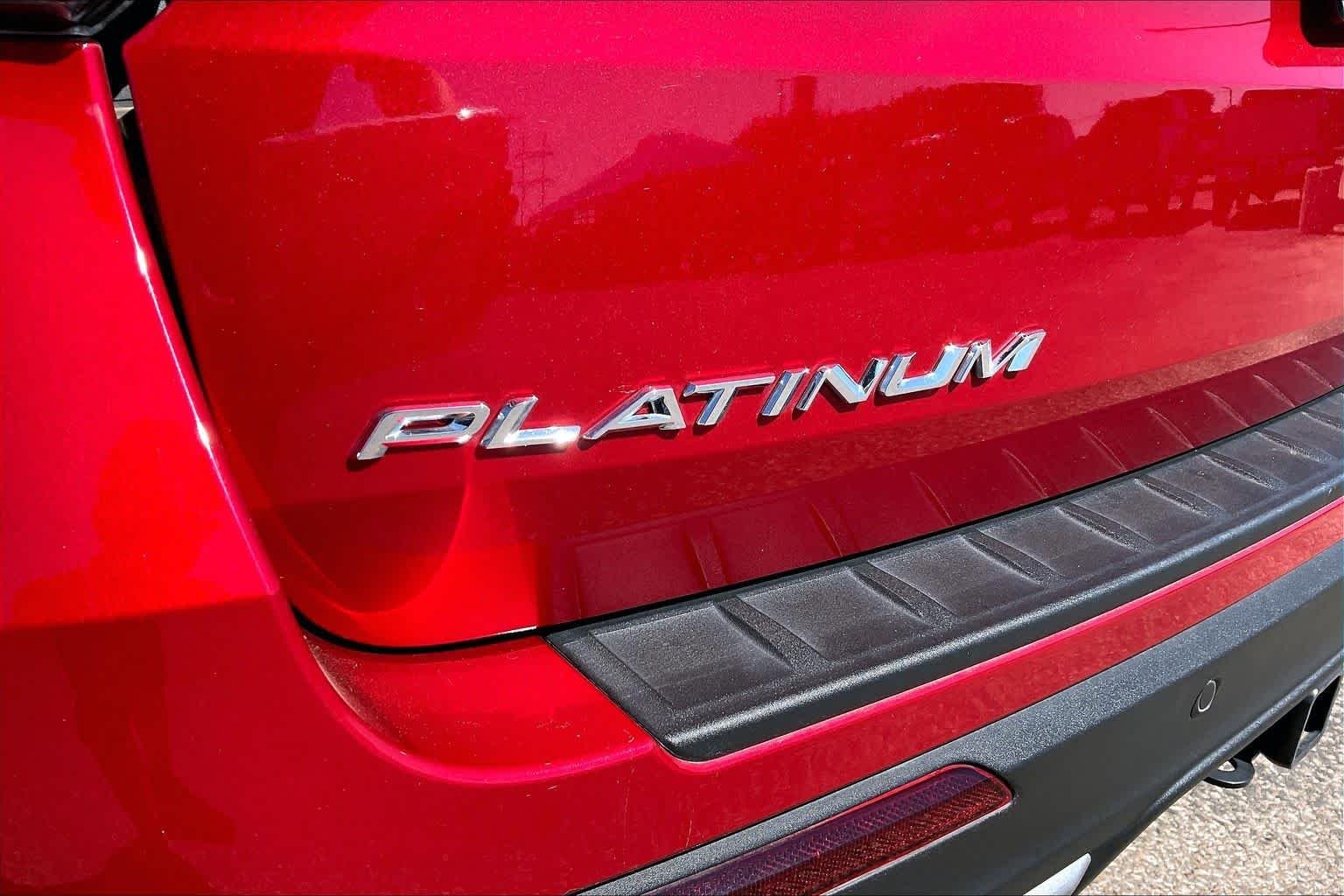Used 2025 Rapid Red Metallic Tinted Clearcoat Ford Platinum image 31