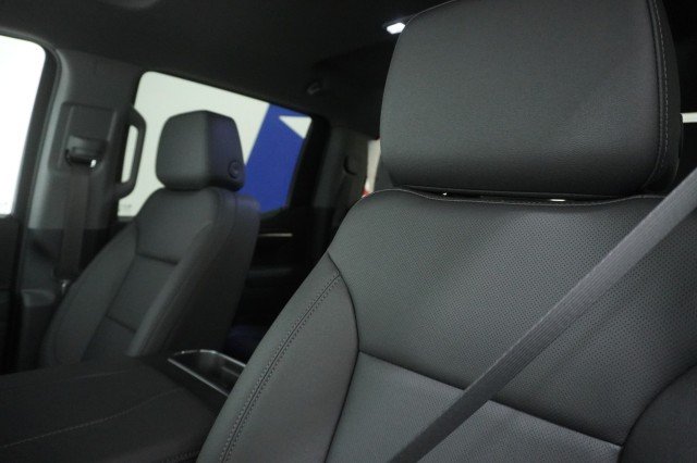 2026 GMC Sierra 1500 SLT - Photo 23